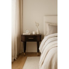 Belmont Nachttisch in Velvet Mocha